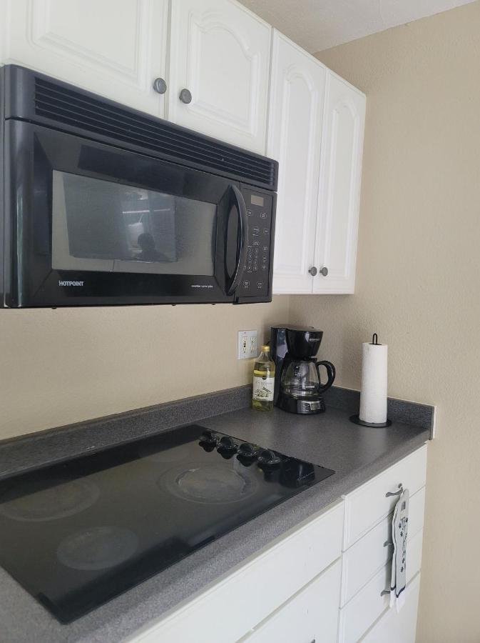 Entire Guesthouse 5 Mins To Siesta Key & Downtown Sarasota Extérieur photo