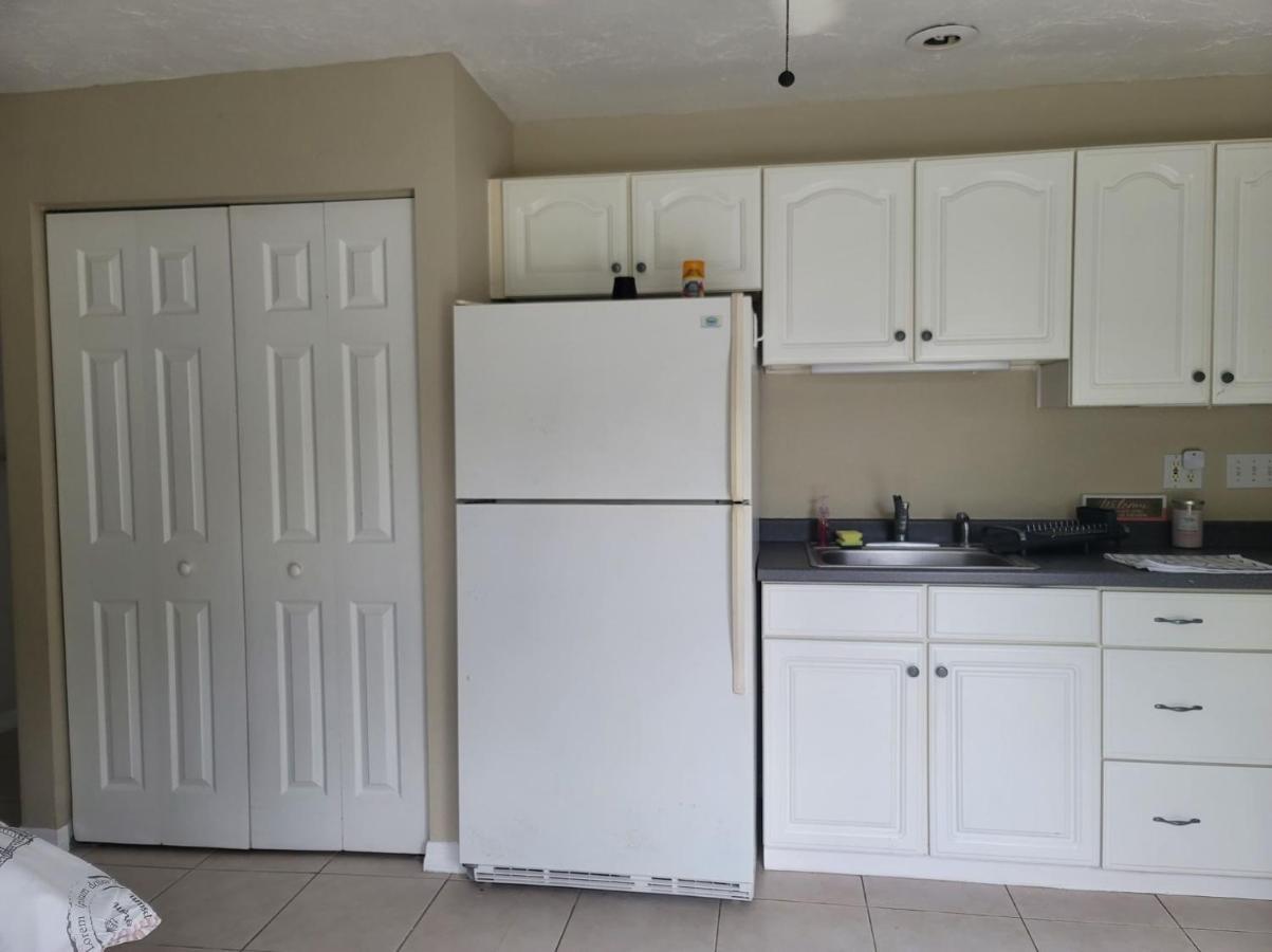 Entire Guesthouse 5 Mins To Siesta Key & Downtown Sarasota Extérieur photo