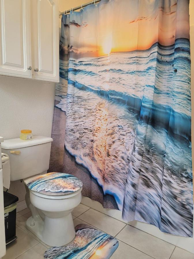 Entire Guesthouse 5 Mins To Siesta Key & Downtown Sarasota Extérieur photo